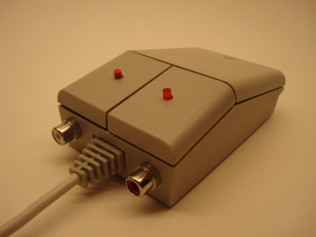 YM2